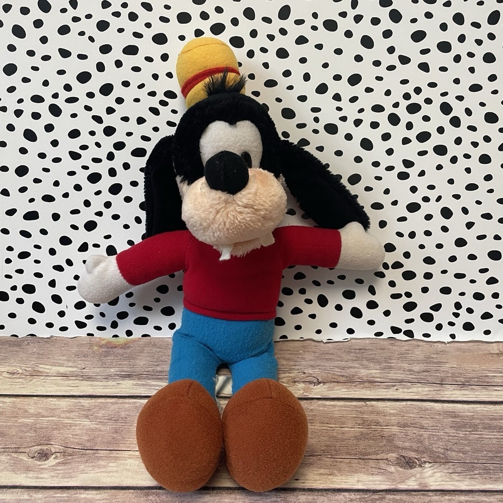 Vintage Disney Goofy Plush